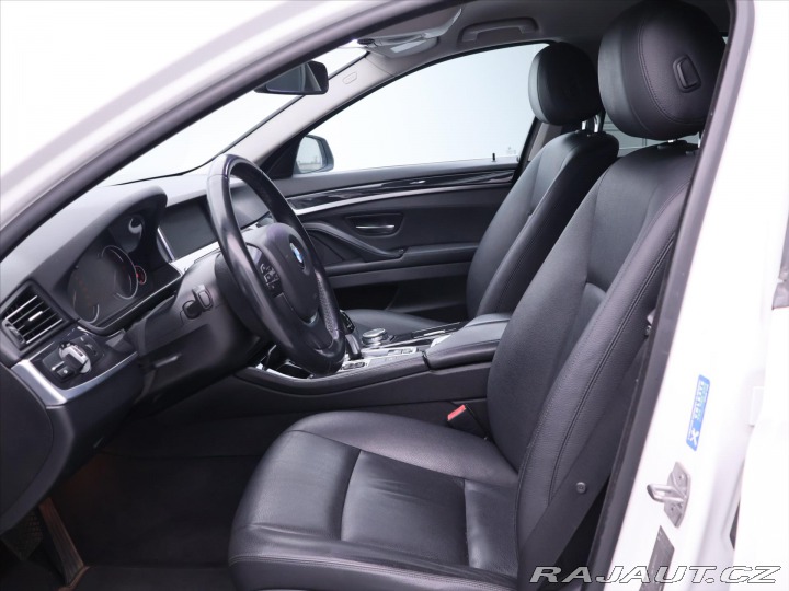 BMW 5 2,0 520xD 140kW Aut. CZ D 2015