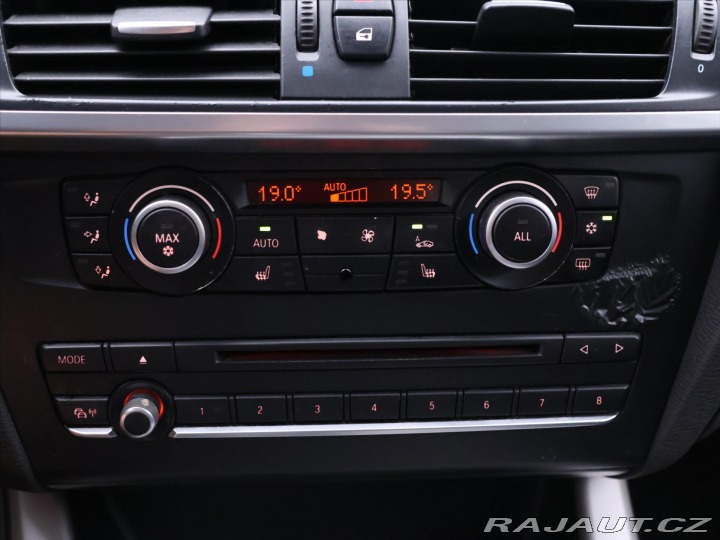 BMW X3 2,0 xDrive20d Aut. CZ 2.M 2011