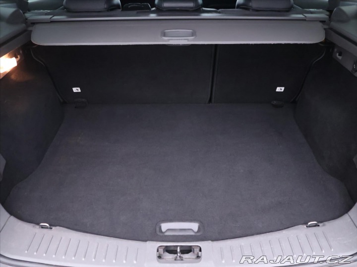 Ford Kuga 2,0 TDCI 100kW CZ Serv.Kn 2008