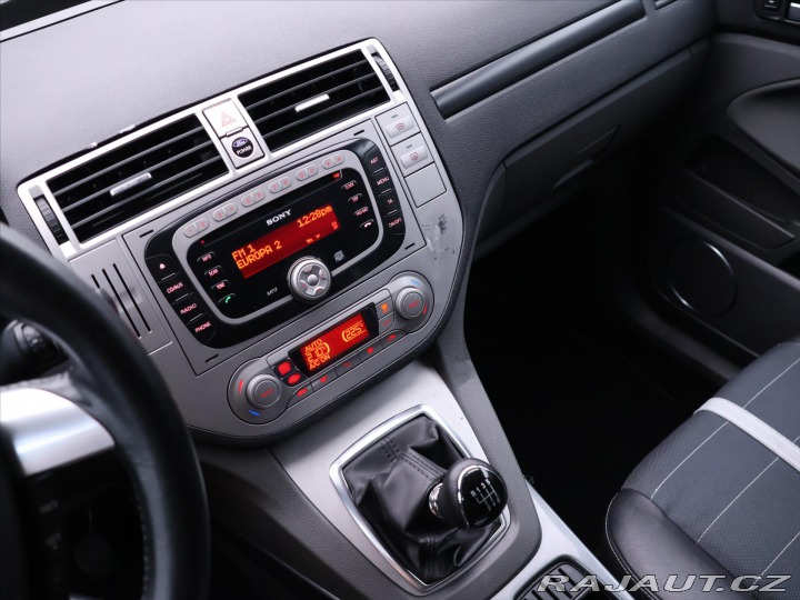 Ford Kuga 2,0 TDCI 100kW CZ Serv.Kn 2008