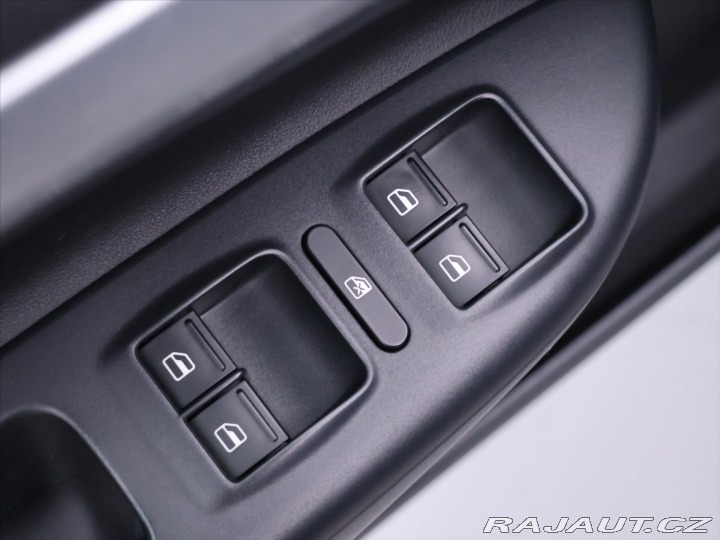 Škoda Octavia 2,0 TSI 147kW Serv.Kniha 2011
