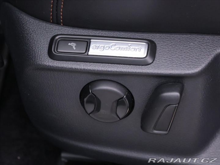 Volkswagen Passat 2,0 TSI 140kW DSG DPH CZ 2021