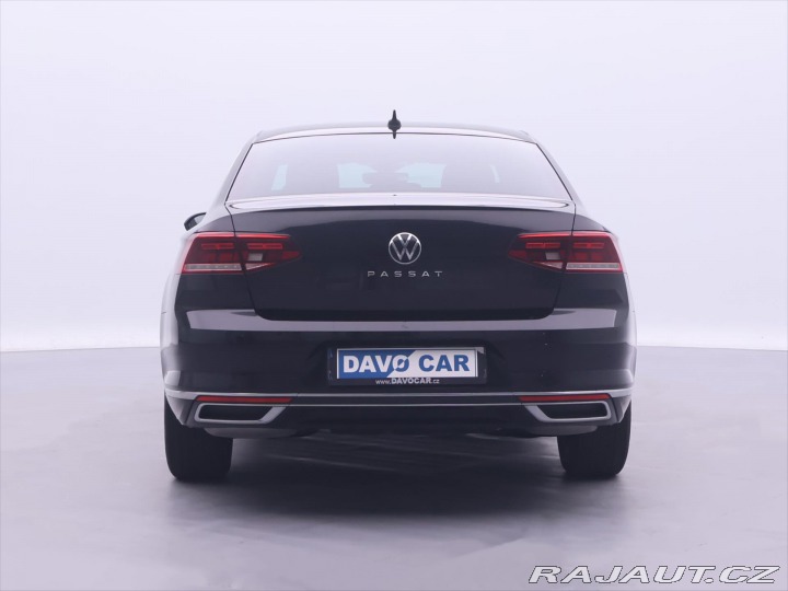 Volkswagen Passat 2,0 TSI 140kW DSG DPH CZ 2021