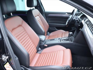 Volkswagen Passat 2,0 TSI 140kW DSG DPH CZ 2021