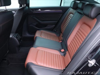 Volkswagen Passat 2,0 TSI 140kW DSG DPH CZ 2021