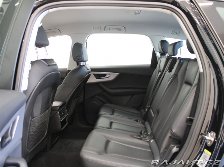 Audi Q7 3,0 V6 TDI 7-míst VZDUCH 2022