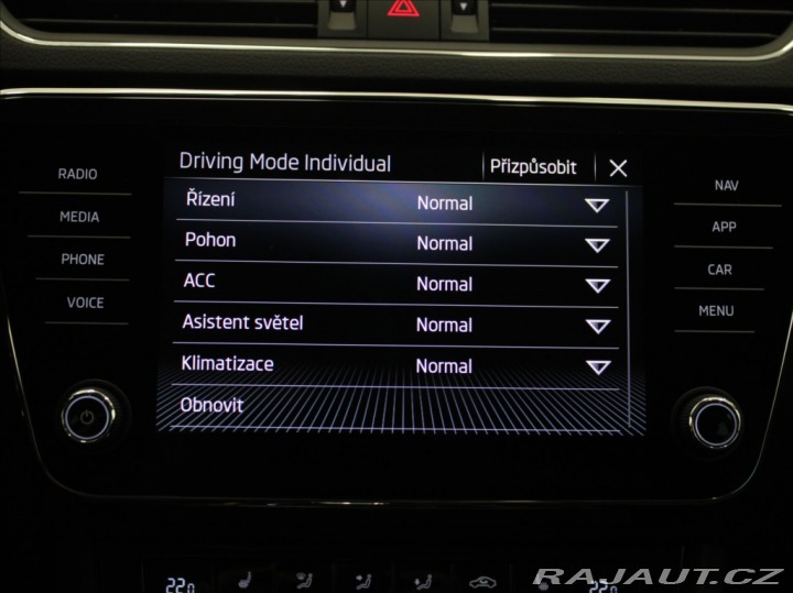 Škoda Superb 2,0 TDi DSG Style TAŽNÉ Č 2023