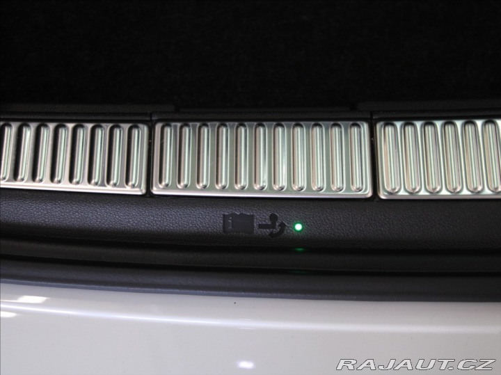 Škoda Superb 2,0 TDi DSG Style TAŽNÉ Č 2023