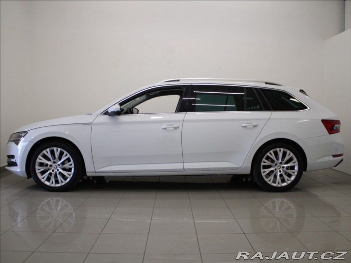 Škoda Superb 2,0 TDi DSG Style TAŽNÉ Č 2023