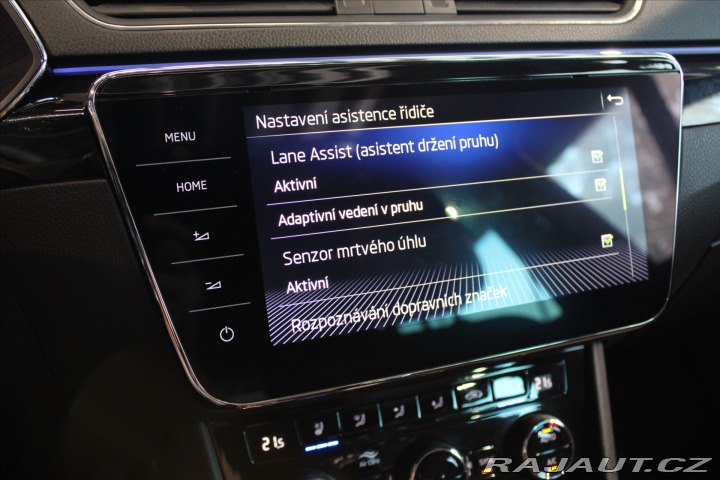 Škoda Superb DSG L&K ACC / Pano / 2019