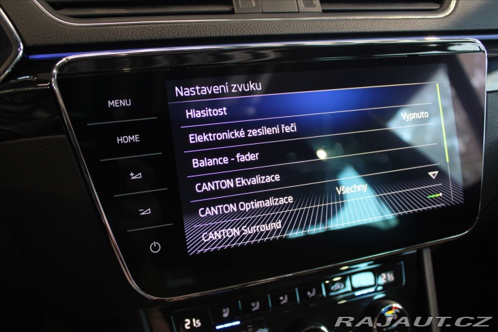 Škoda Superb DSG L&K ACC / Pano / 2019