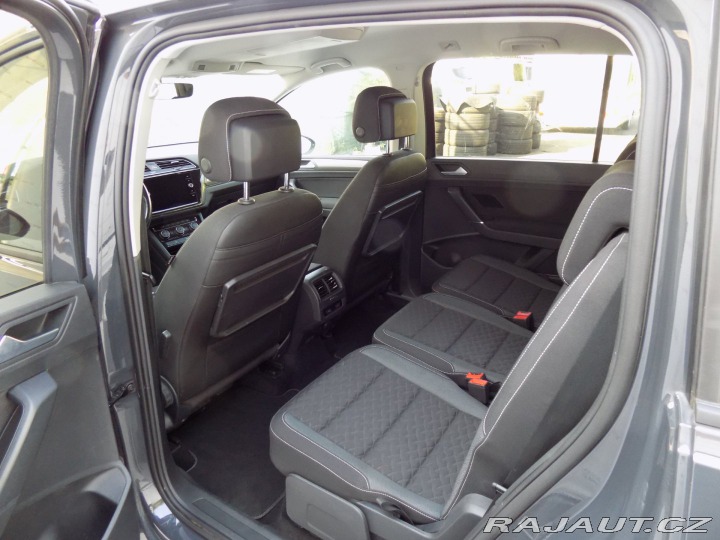 Volkswagen Touran 1.6TDI/JOIN/DSG/NAVI/LED/ 2018