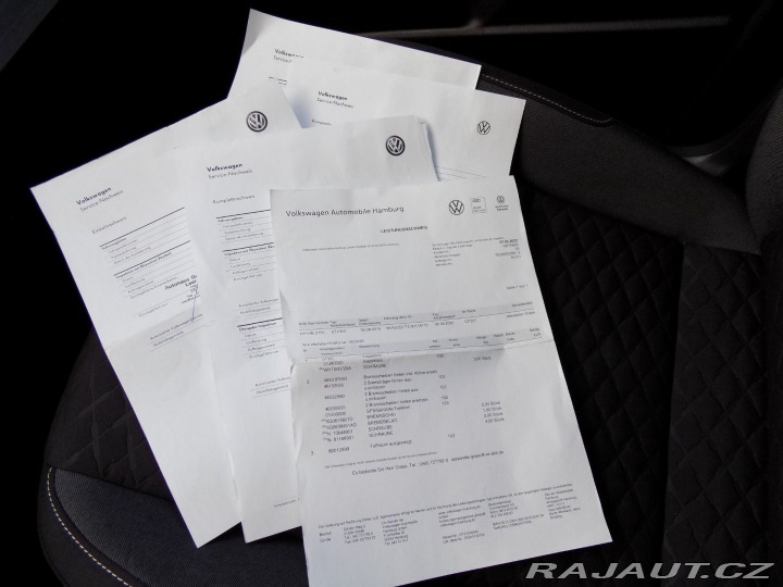 Volkswagen Touran 1.6TDI/JOIN/DSG/NAVI/LED/ 2018