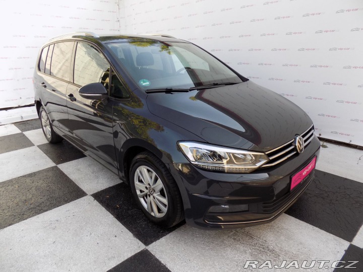 Volkswagen Touran 1.6TDI/JOIN/DSG/NAVI/LED/ 2018