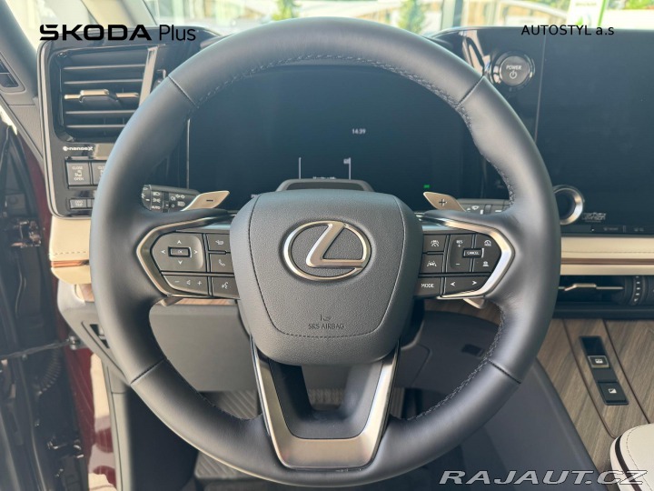 Lexus Ostatní modely LM 350h 2025
