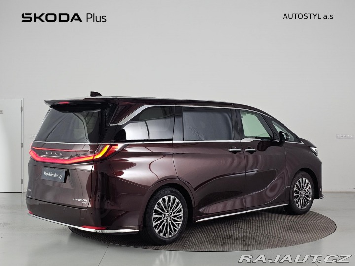 Lexus Ostatní modely LM 350h 2025