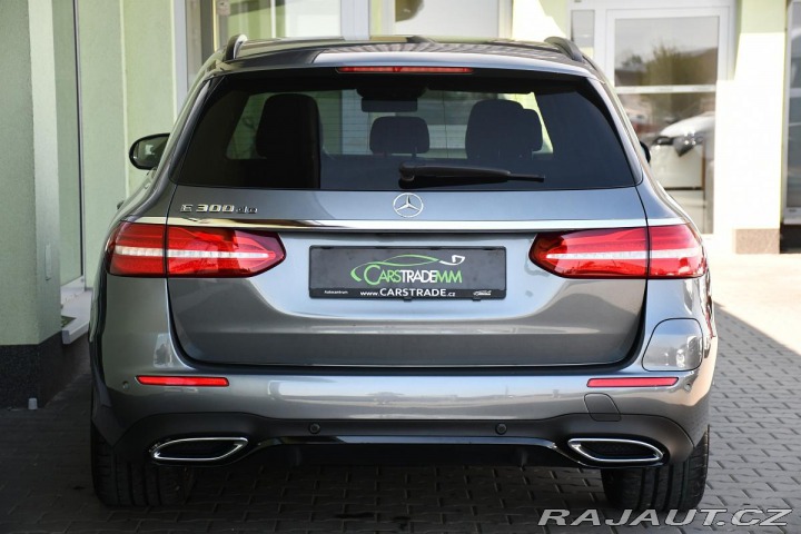 Mercedes-Benz E 300de N.TOP PANO K360° 2019