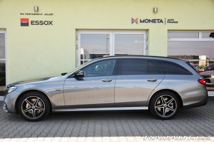 Mercedes-Benz E 300de N.TOP PANO K360° 2019