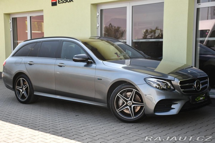 Mercedes-Benz E 300de N.TOP PANO K360° 2019