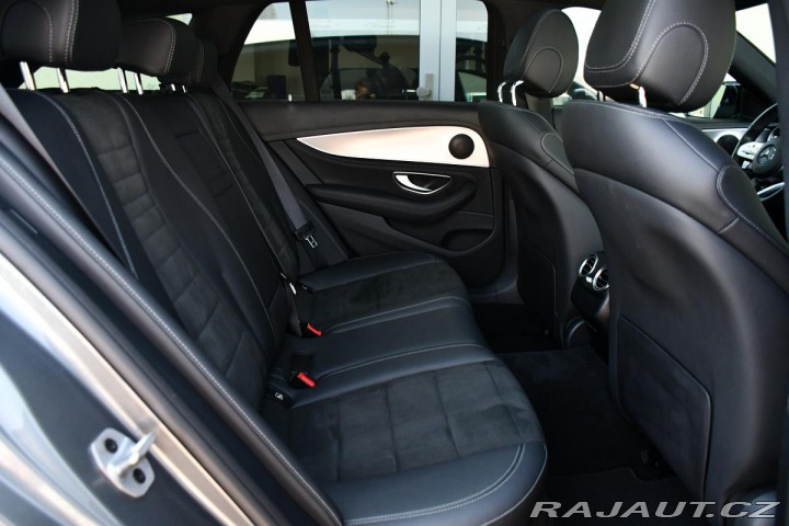 Mercedes-Benz E 300de N.TOP PANO K360° 2019