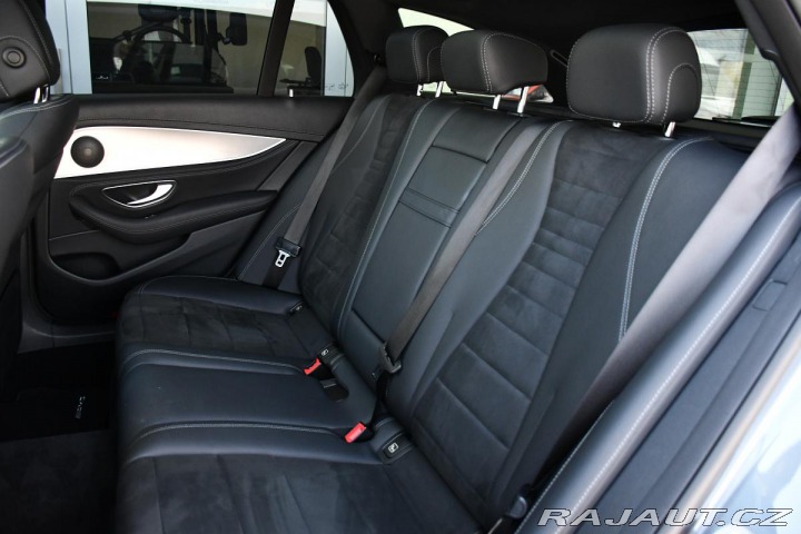 Mercedes-Benz E 300de N.TOP PANO K360° 2019