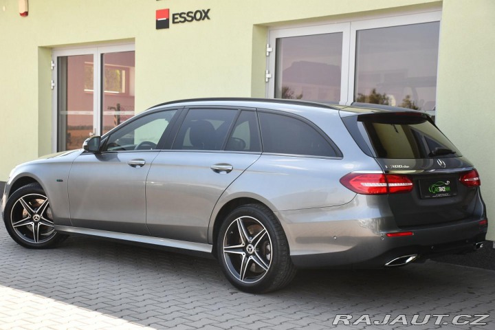 Mercedes-Benz E 300de N.TOP PANO K360° 2019