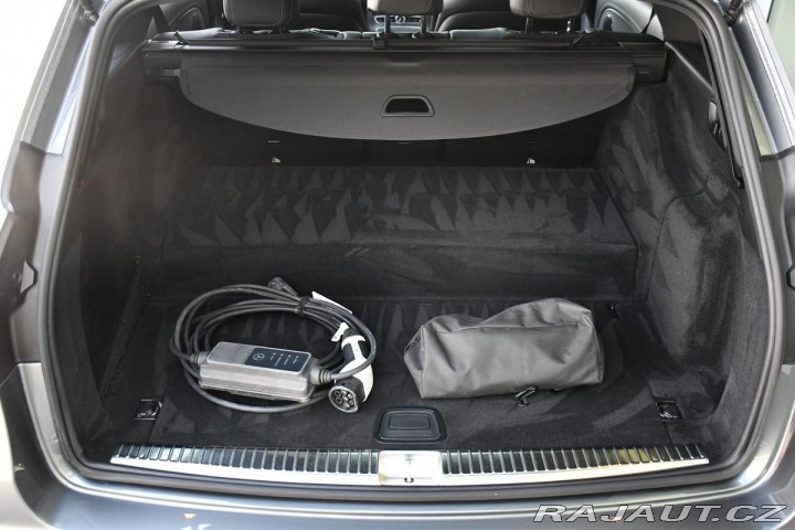 Mercedes-Benz E 300de N.TOP PANO K360° 2019