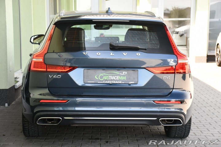 Volvo V60 B4 145kW SERV.KNÍŽKA 1M Č 2020