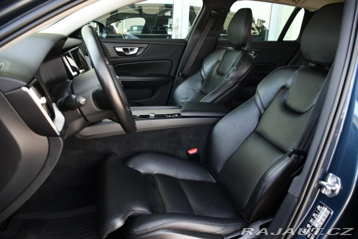 Volvo V60 B4 145kW SERV.KNÍŽKA 1M Č 2020