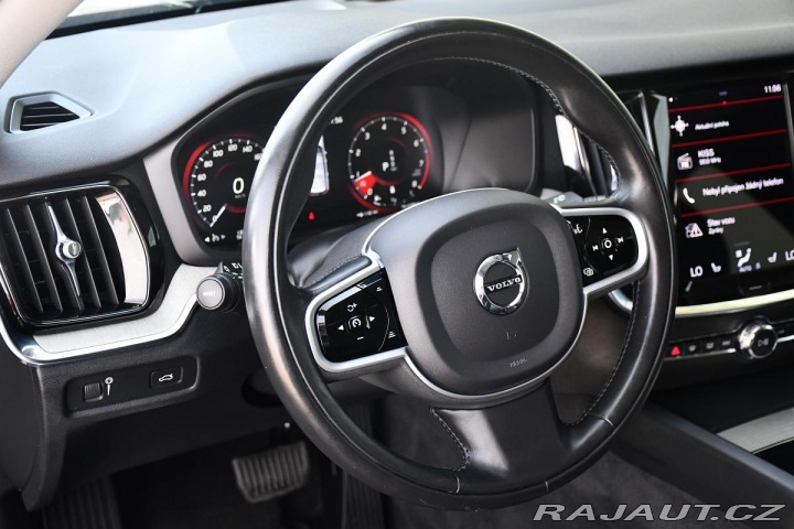Volvo V60 B4 145kW SERV.KNÍŽKA 1M Č 2020