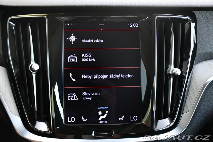 Volvo V60 B4 145kW SERV.KNÍŽKA 1M Č 2020