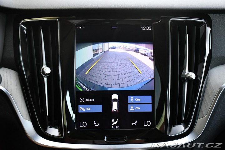 Volvo V60 B4 145kW SERV.KNÍŽKA 1M Č 2020
