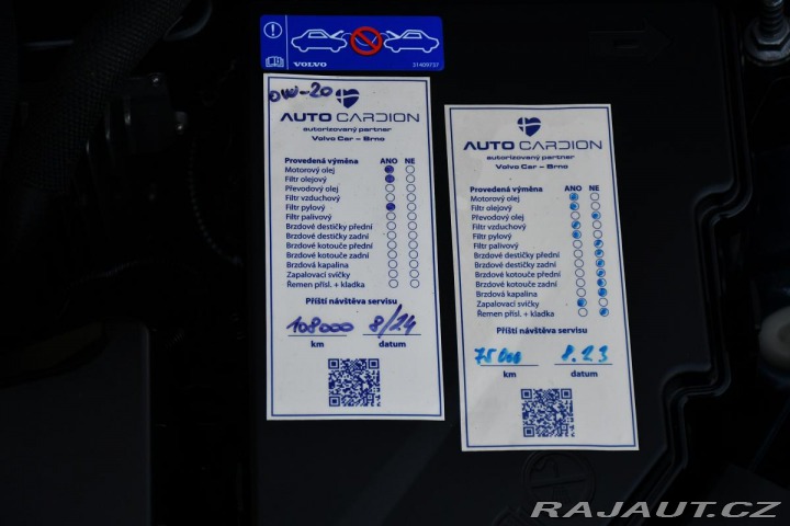 Volvo V60 B4 145kW SERV.KNÍŽKA 1M Č 2020