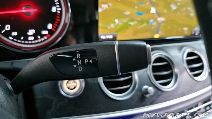 Mercedes-Benz E E220d Avantgarde 2018