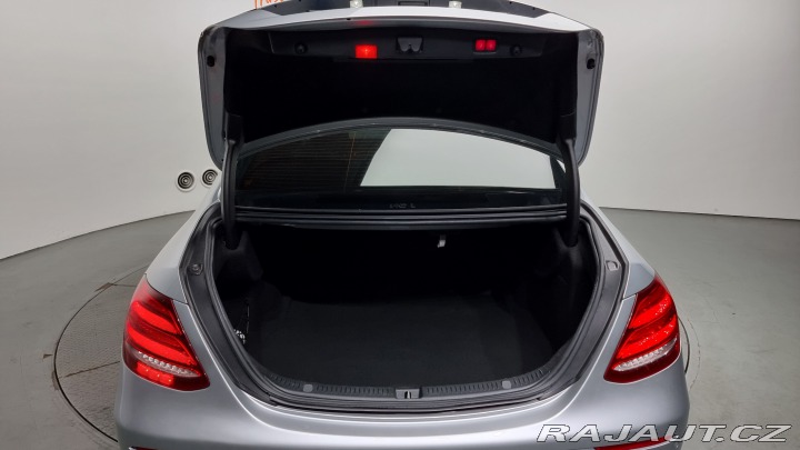Mercedes-Benz E E220d Avantgarde 2018
