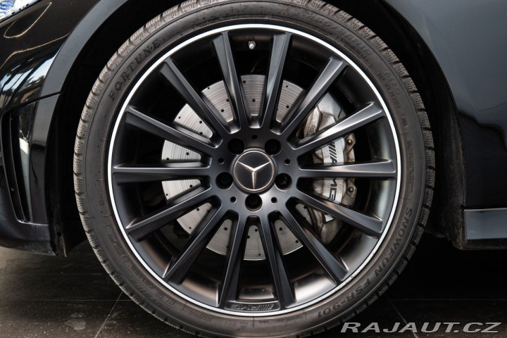 Mercedes-Benz C  1800