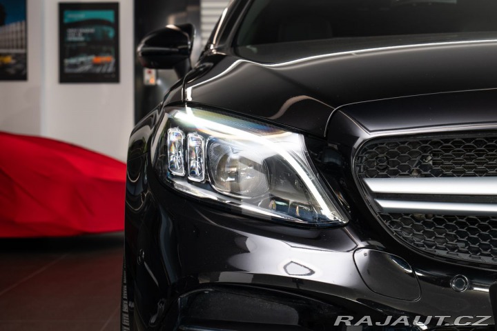 Mercedes-Benz C 2021