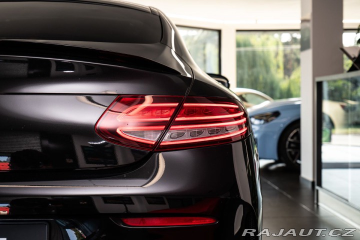 Mercedes-Benz C 2021