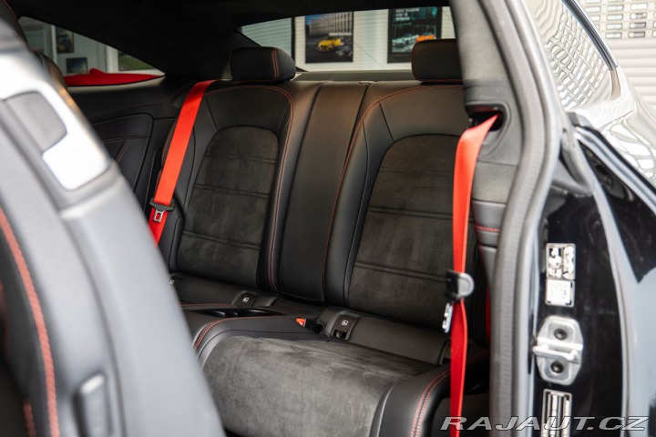 Mercedes-Benz C 2021