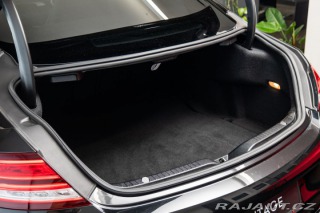 Mercedes-Benz C  2021