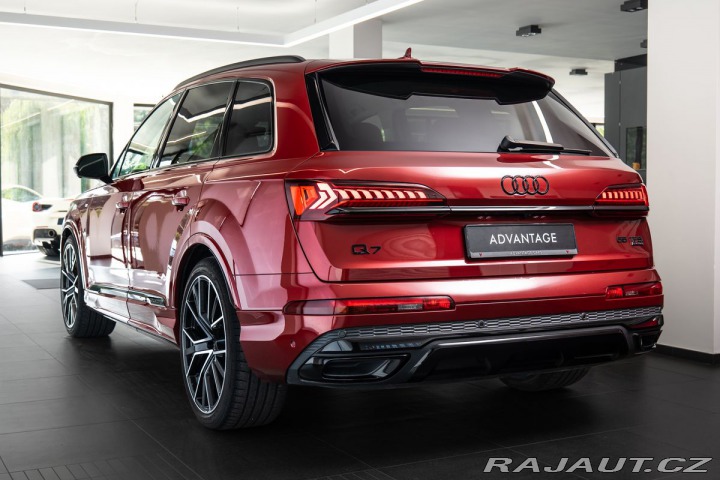 Audi Q7 55TFSI quattro/Vzduch/Ful 1800