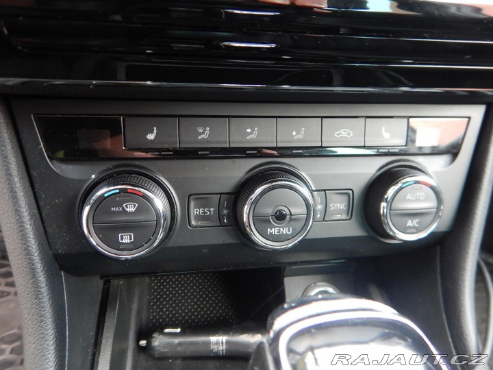 Škoda Superb 2.0 TDI, DSG, DIGIKLIMA 2015
