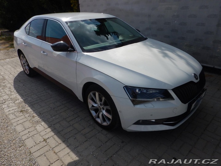 Škoda Superb 2.0 TDI, DSG, DIGIKLIMA 2015