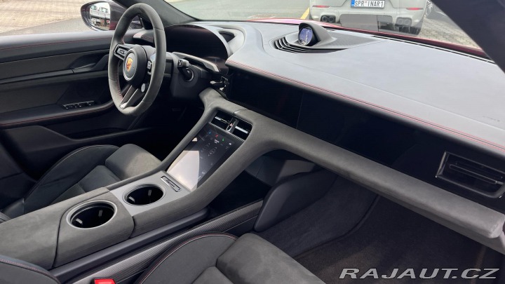 Porsche Taycan GTS 2023