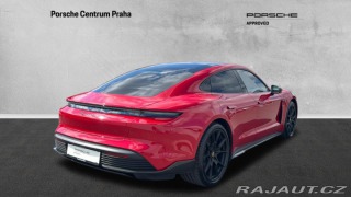 Porsche Taycan GTS 2023
