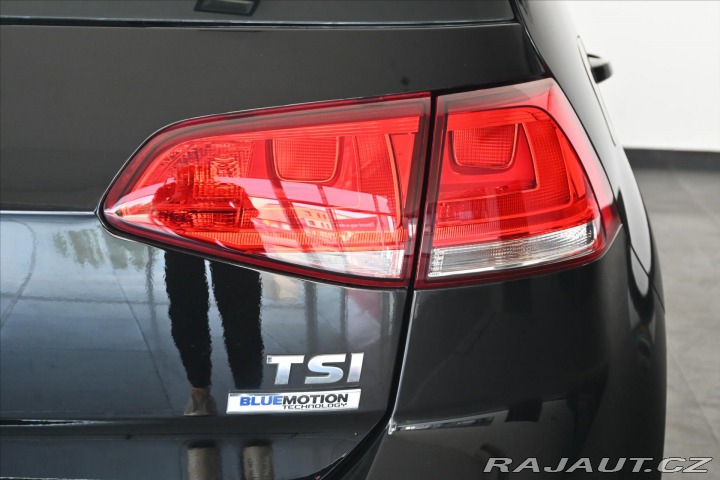 Volkswagen Golf 1,2 TSI 77 kW COMFORTLINE 2014