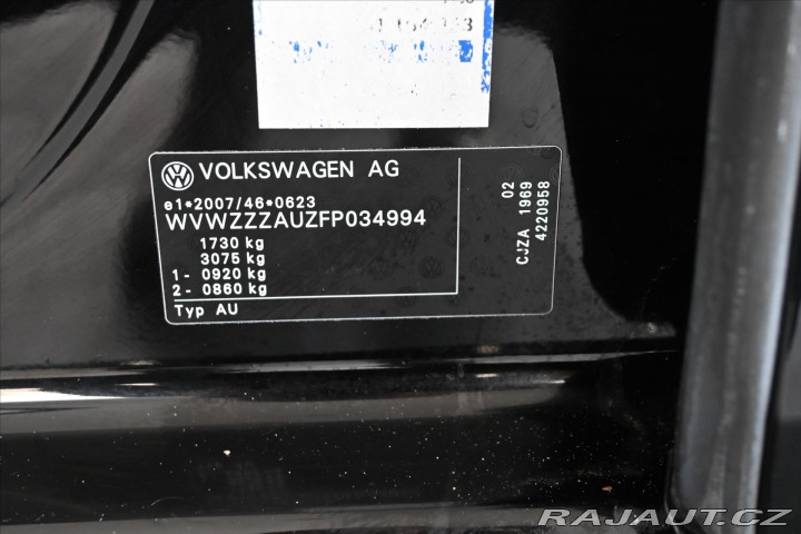 Volkswagen Golf 1,2 TSI 77 kW COMFORTLINE 2014
