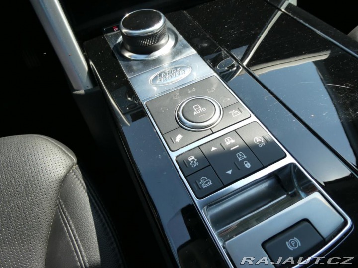 Land Rover Discovery 3,0 REZERVACE SDV6 HSE,1M 2019