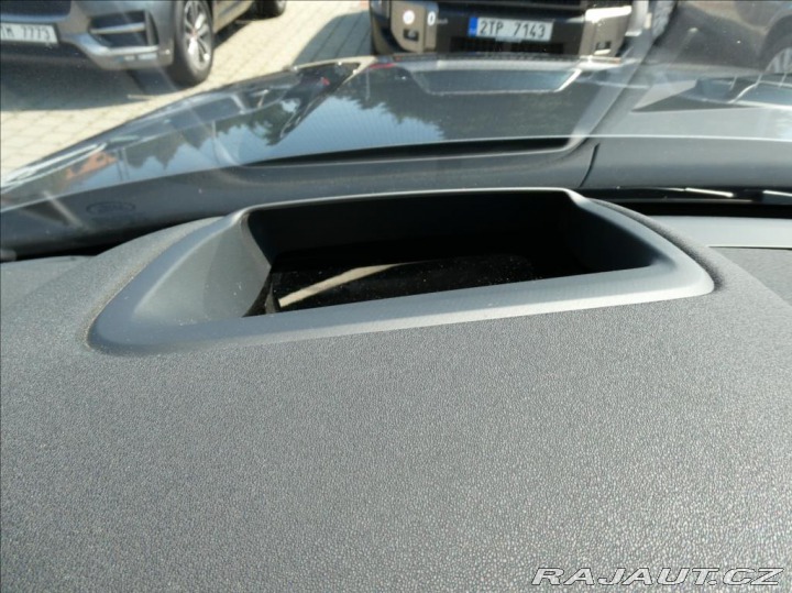 Land Rover Discovery 3,0 SDV6 HSE,1Maj, ČR, DP 2019