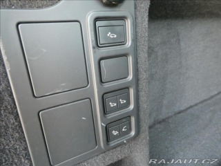 Land Rover Discovery 3,0 SDV6 HSE,1Maj, ČR, DP 2019